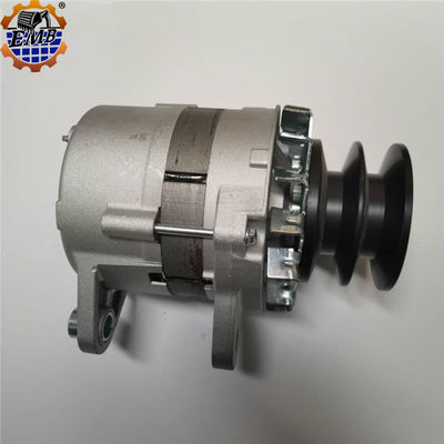 600-821-6110 0330002871 6D105 Mesin Alternator Untuk PC200-3 PC220-2