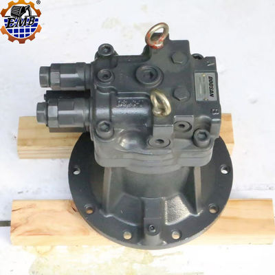 170303-00001 DX140LC Slew Motor K1000101 K1007357B DX150 Penggali Swing Motor